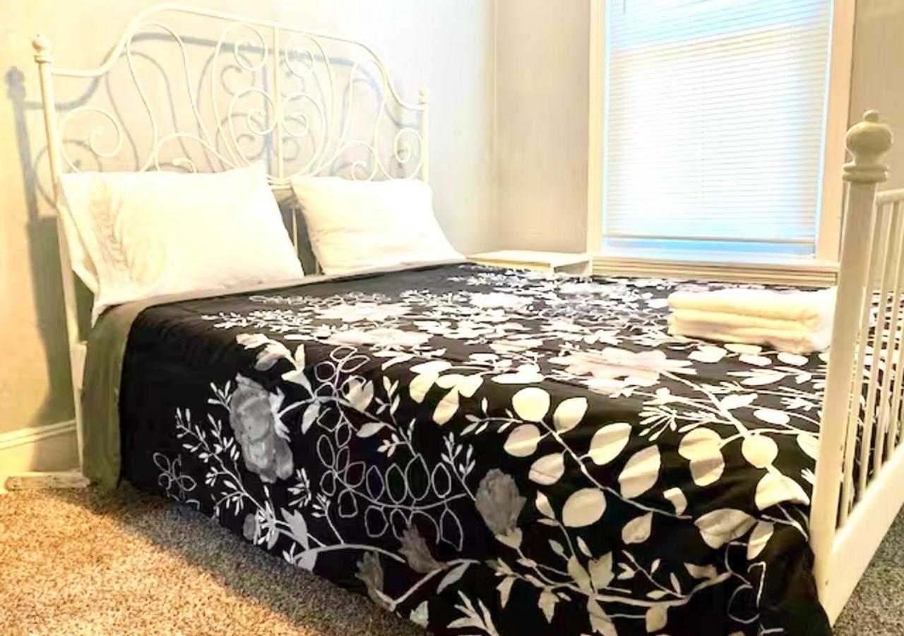 Clover 2900 - Apartment And Rooms With Private Bathroom Near Washington Ave South Philly Philadelphia Luaran gambar