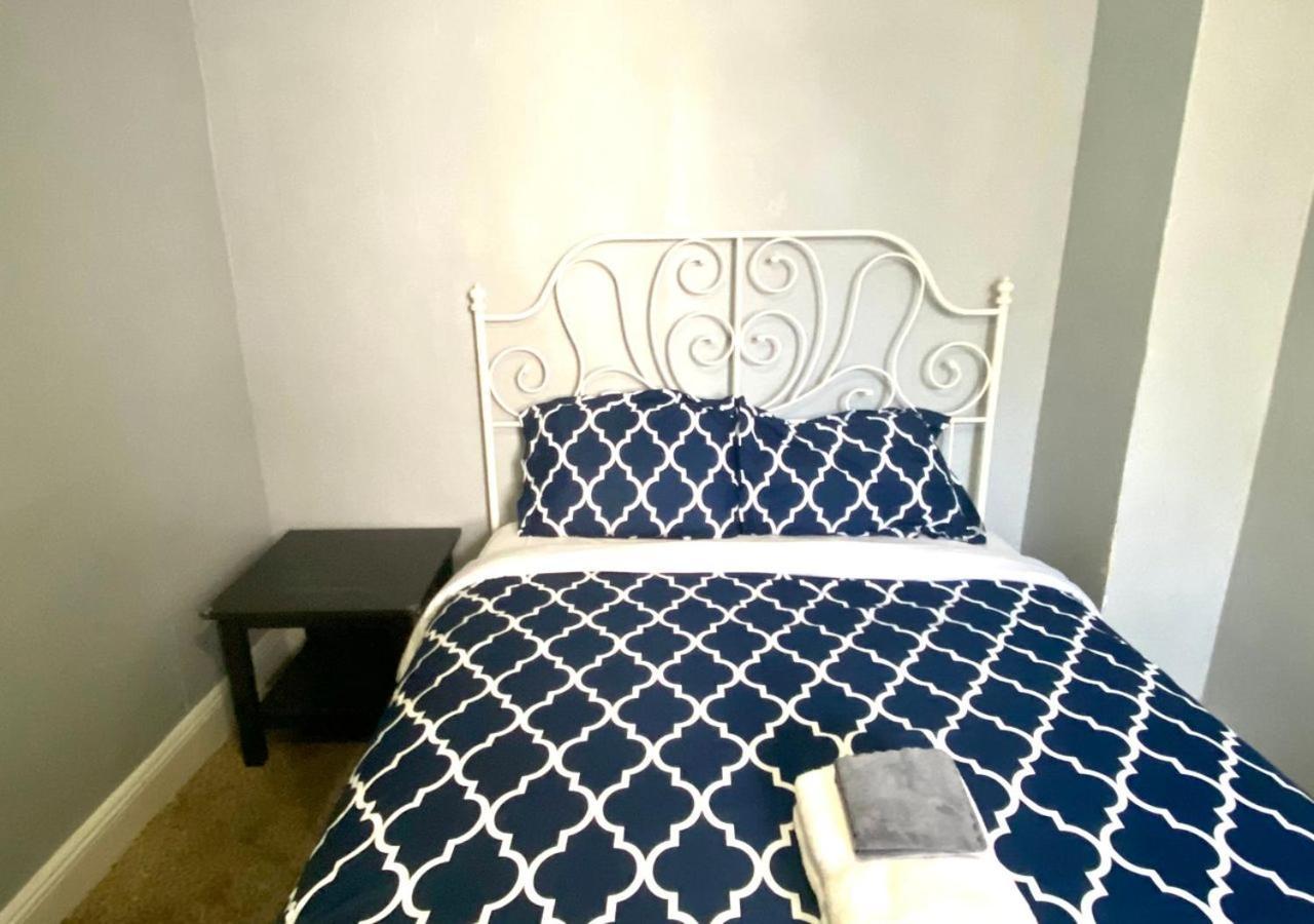 Clover 2900 - Apartment And Rooms With Private Bathroom Near Washington Ave South Philly Philadelphia Luaran gambar